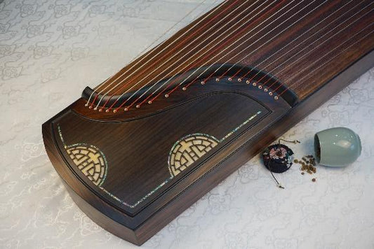 Dimensions : 163 cm. 